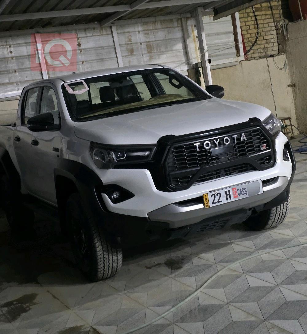 تويوتا هايلوكس